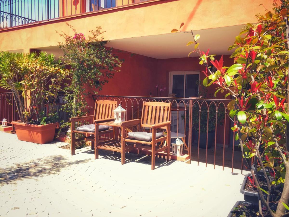 Villa Du Cros Cagnes-sur-Mer Buitenkant foto